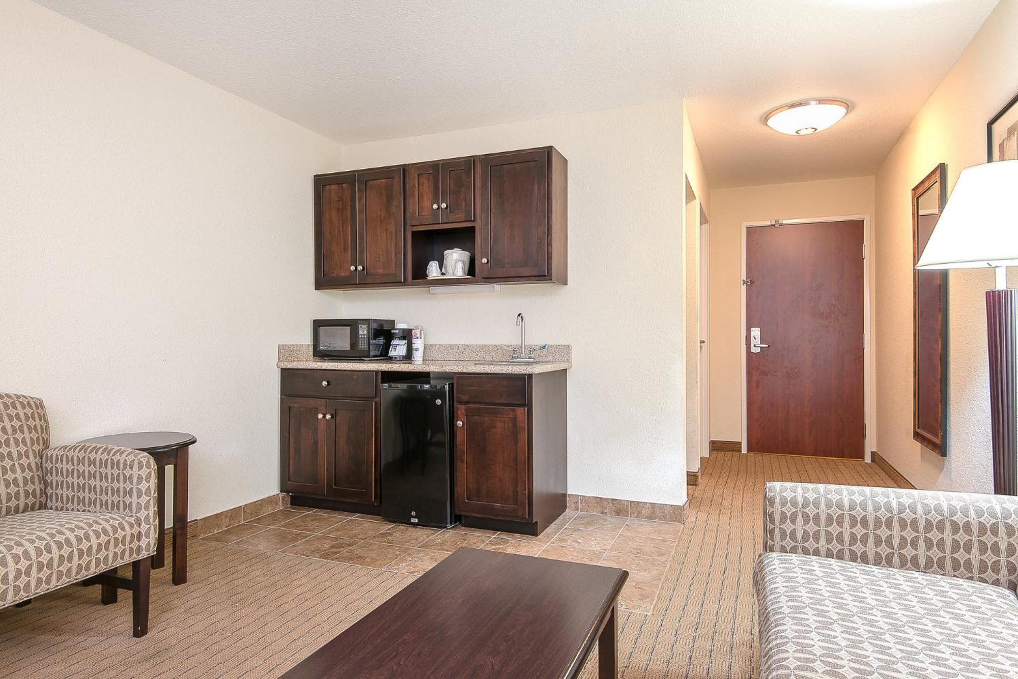 Holiday Inn Express And Suites Lafayette East By Ihg Екстер'єр фото